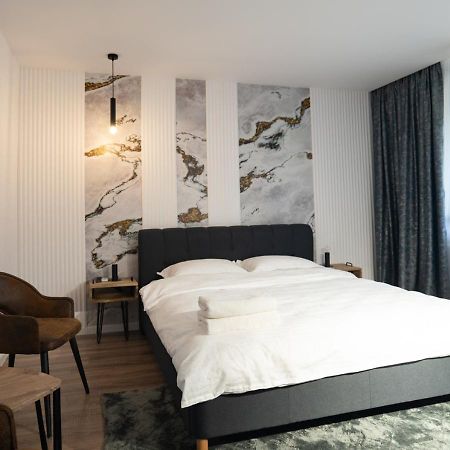 Ferienwohnung Garsoniera Lux Tineretului Bukarest Exterior foto